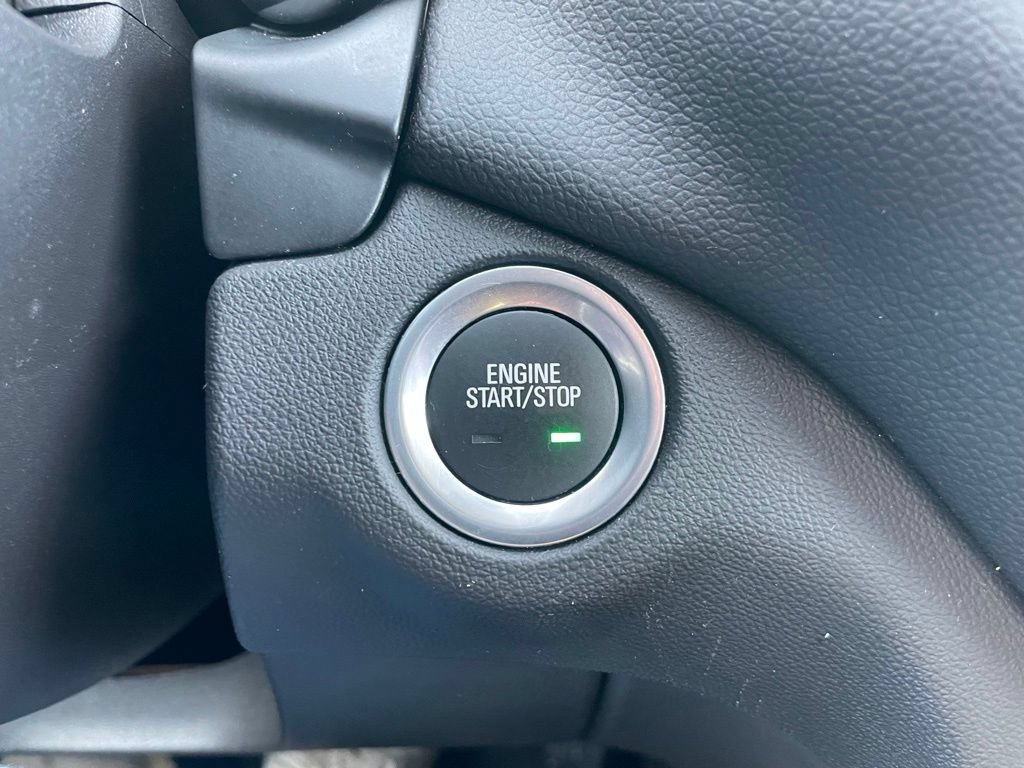Used 2024 Chevrolet Equinox LT AWD/4WD image 47