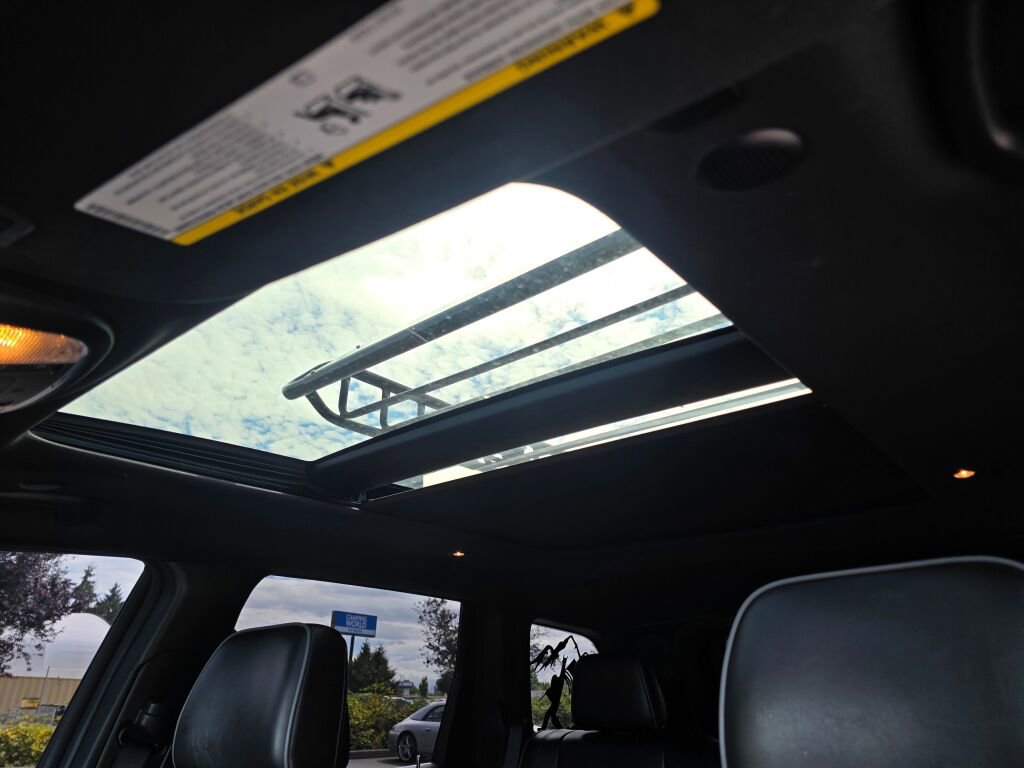 Used 2020 Jeep Grand Cherokee Overland image 47