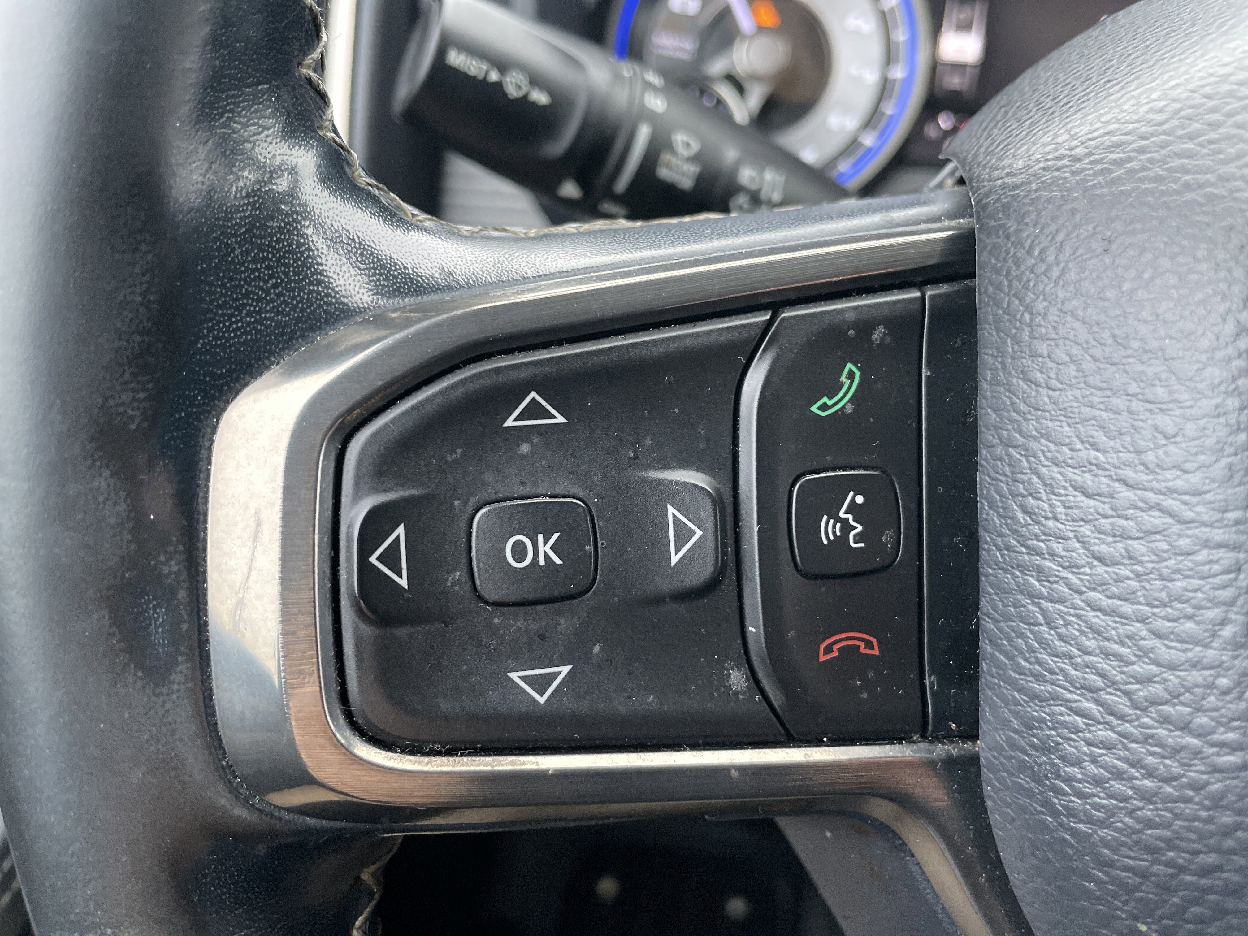 Used 2020 RAM 1500 Limited image 39