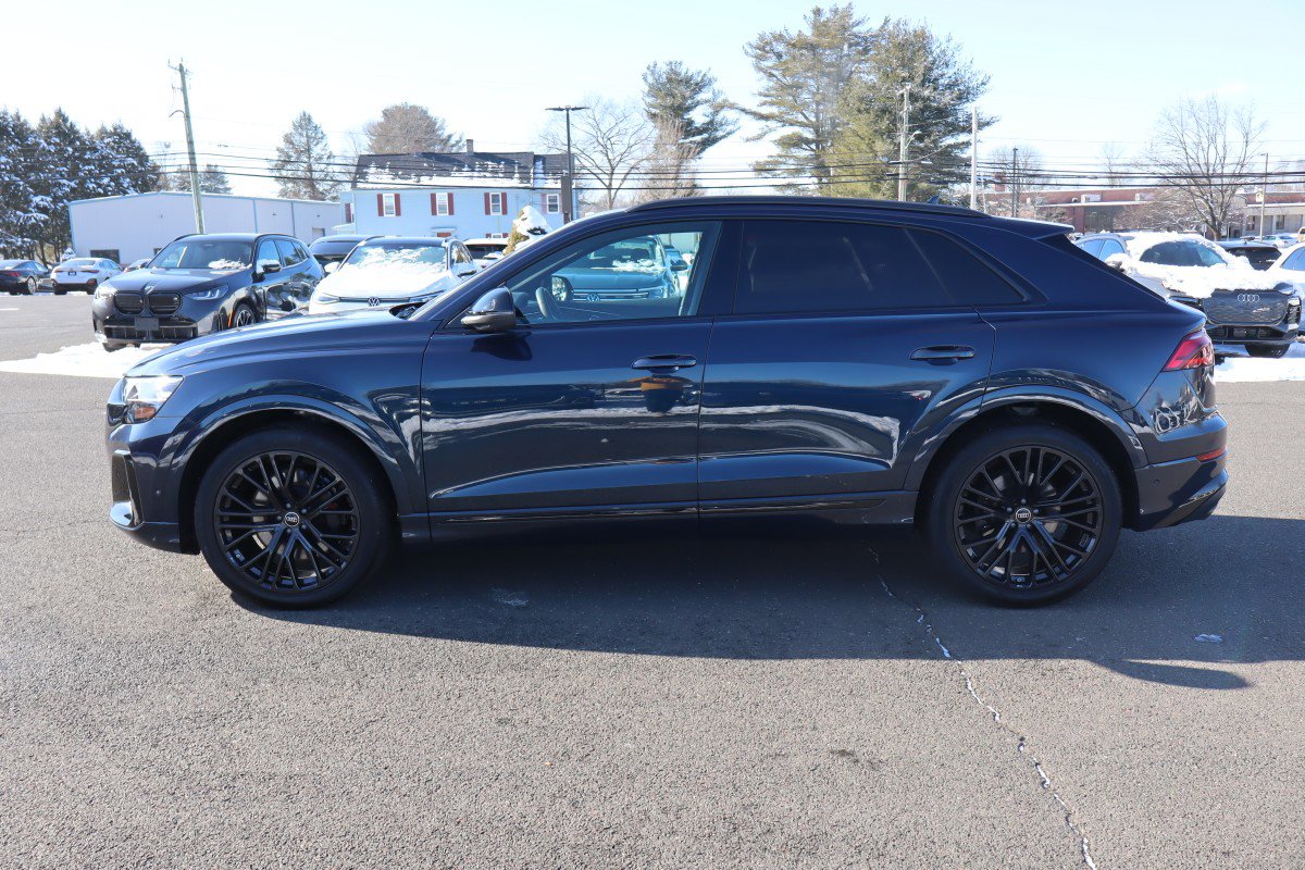 Used 2024 Audi SQ8 Prestige w/ Prestige Package image 8