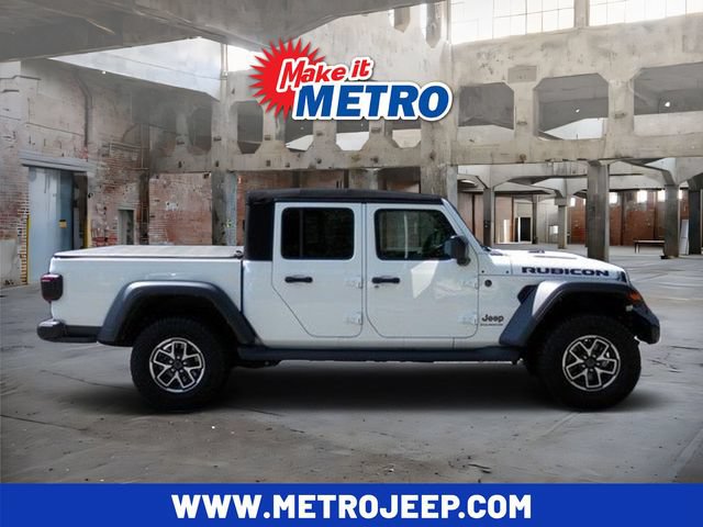 Used 2024 Jeep Gladiator Rubicon w/ Technology Group AWD/4WD image 1