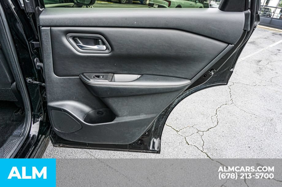 Used 2024 Nissan Rogue SV FWD image 52
