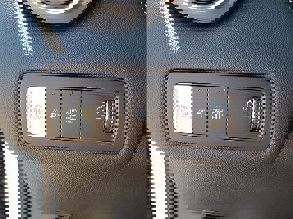 New 2026 Chevrolet Blazer EV LT w/ LPO, Blackout Package image 14