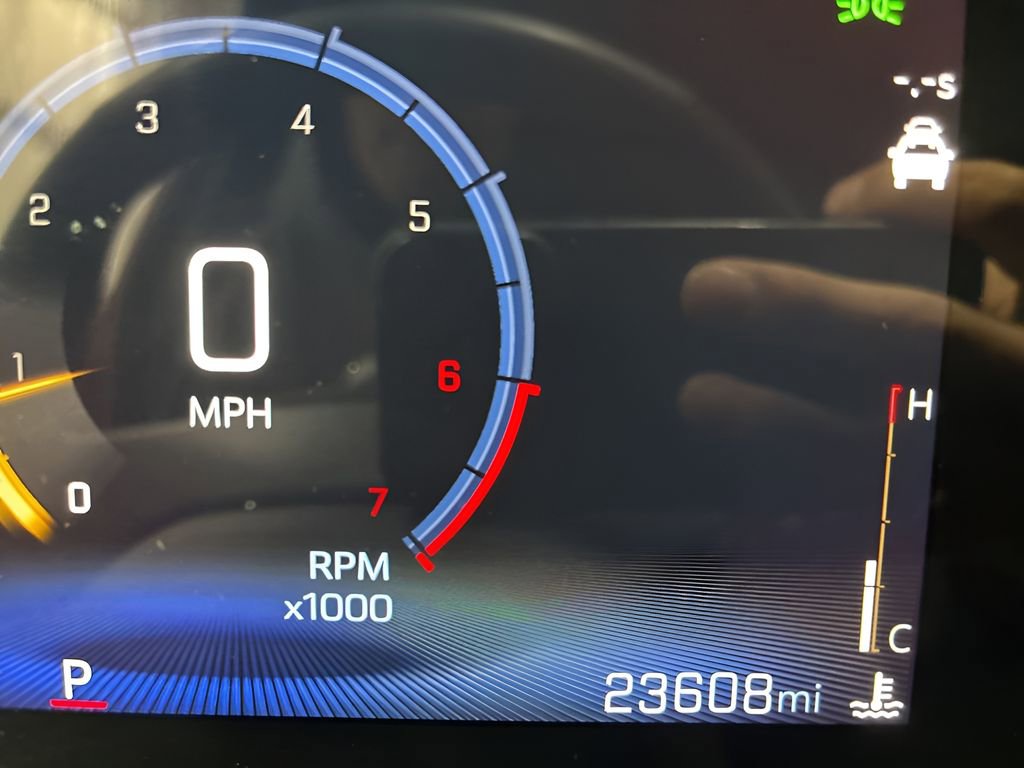 Used 2024 Chevrolet Trax RS w/ Driver Confidence Package image 14