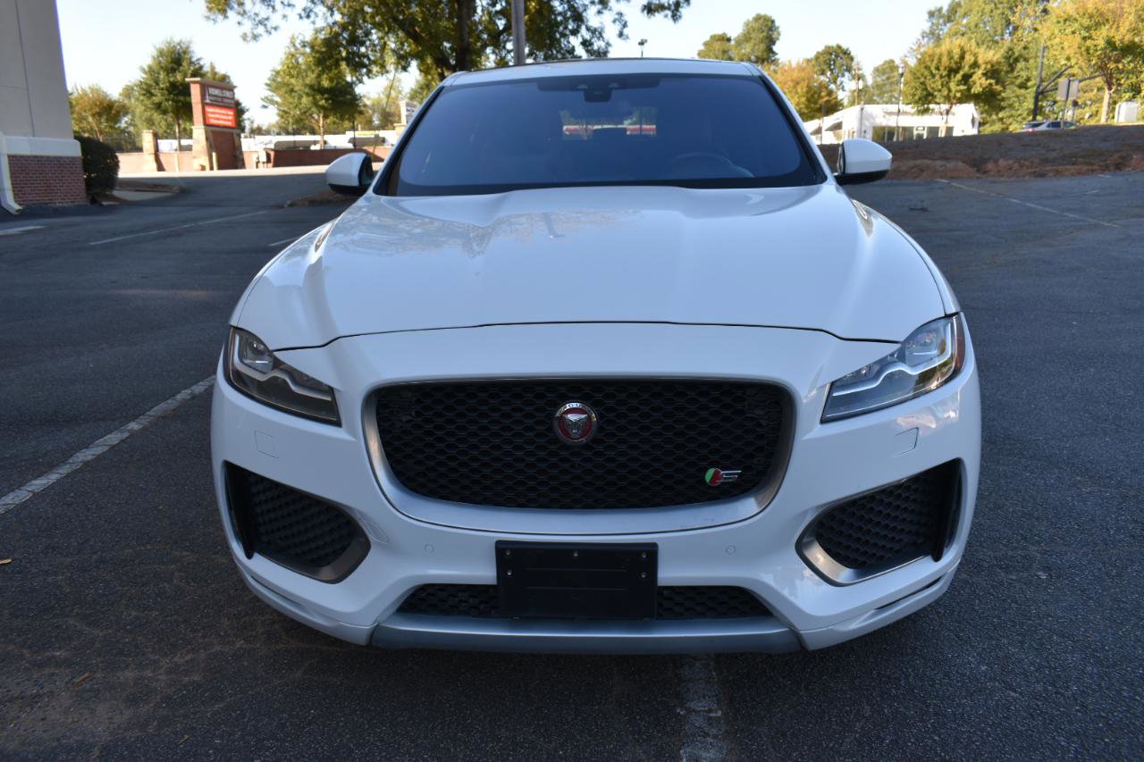 Used 2018 Jaguar F-PACE S AWD/4WD image 3