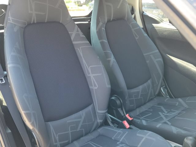 Used 2009 smart fortwo Coupe RWD image 18