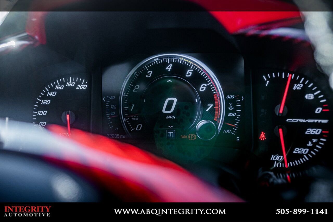 Used 2019 Chevrolet Corvette Stingray Coupe w/ Battery Protection Package image 22