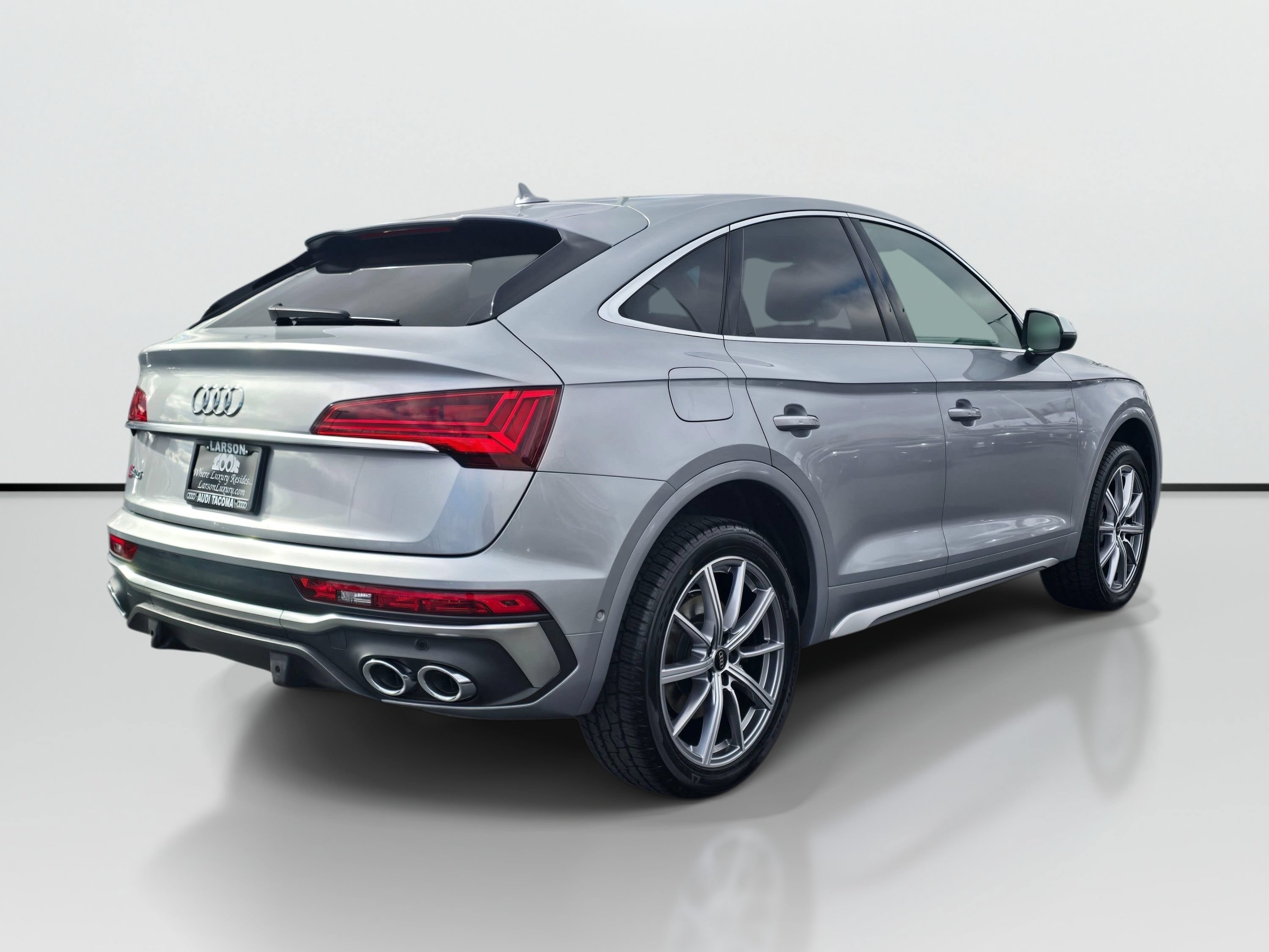 Used 2023 Audi SQ5 Prestige w/ Prestige Package AWD/4WD image 5