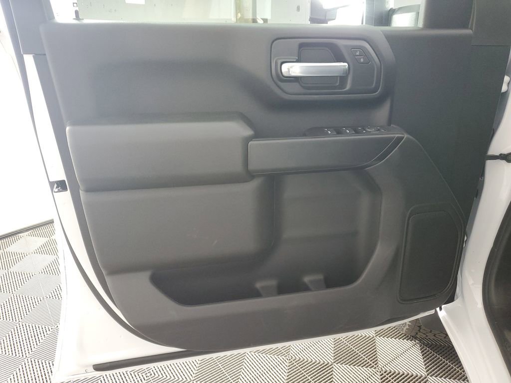 New 2026 Chevrolet Silverado 2500 Custom w/ Custom Value Package image 26