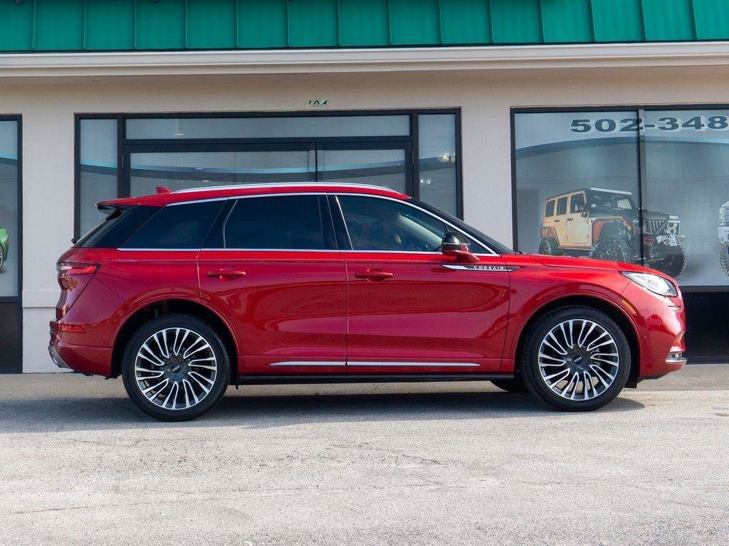 Used 2020 Lincoln Corsair Reserve w/ Equipment Group 201A FWD image 2