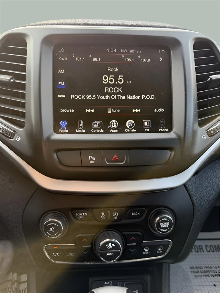 Used 2018 Jeep Cherokee Trailhawk w/ Comfort/Convenience Group image 31