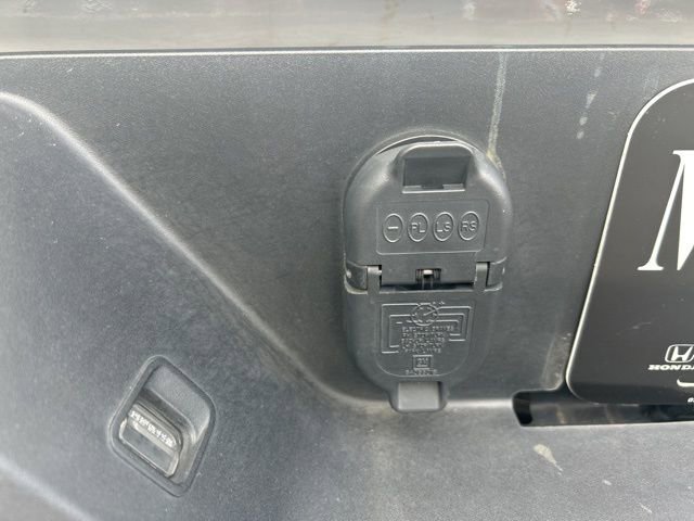 Used 2024 GMC Sierra 1500 Elevation image 29