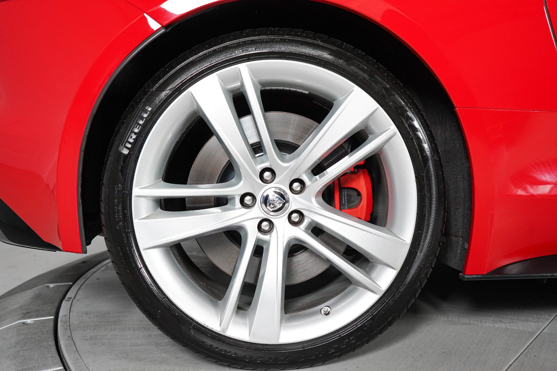 Used 2014 Jaguar F-TYPE S RWD image 25