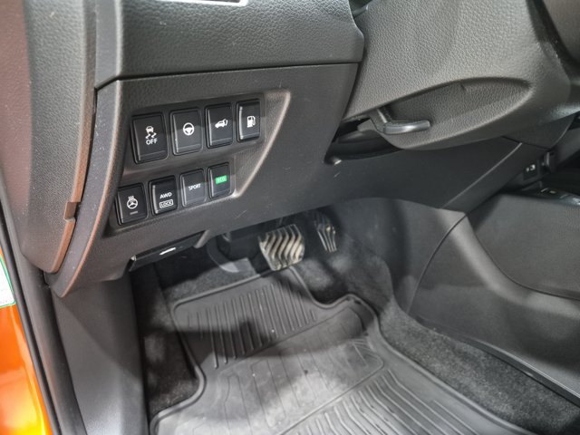 Used 2020 Nissan Rogue SV w/ Sun & Sound Touring Package AWD/4WD image 29