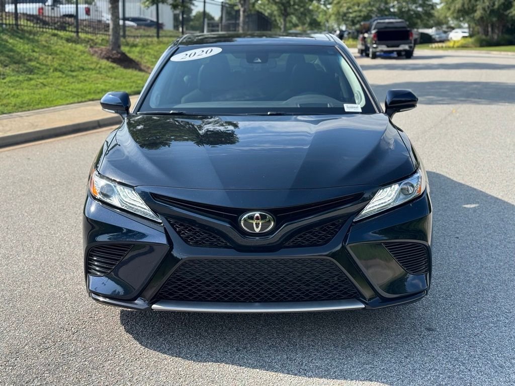 Used 2020 Toyota Camry XSE FWD image 9