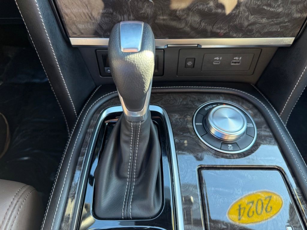 Used 2024 Nissan Armada Platinum w/ Captain's Chairs Package image 35