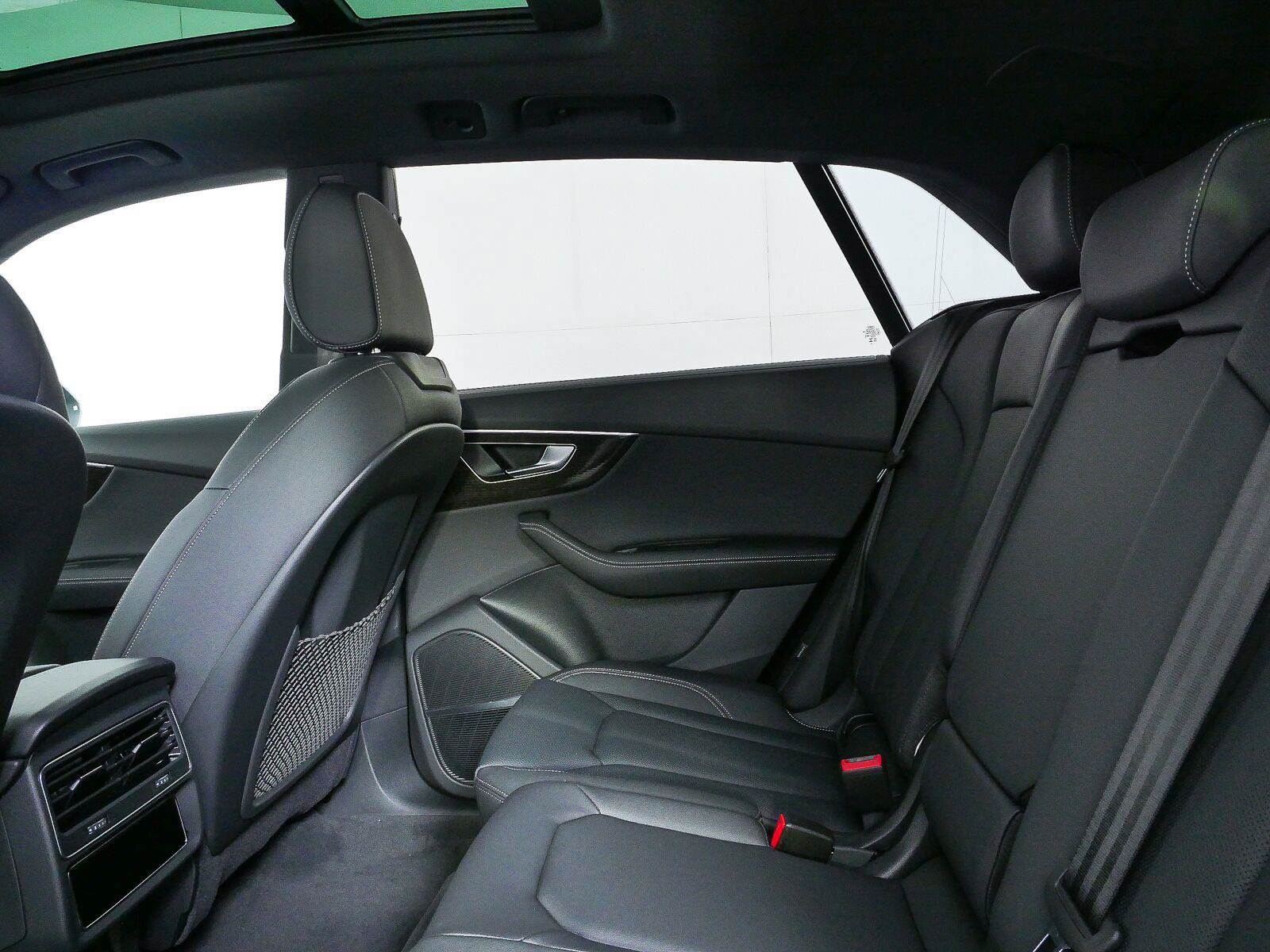 New 2026 Audi Q7 2.0T Premium Plus AWD/4WD image 52