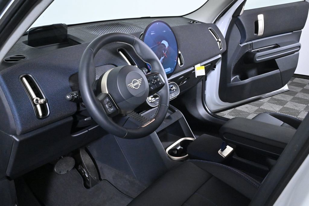 Used 2025 MINI Cooper Countryman S image 13