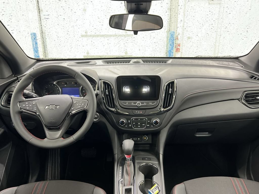 Used 2023 Chevrolet Equinox RS AWD/4WD image 10