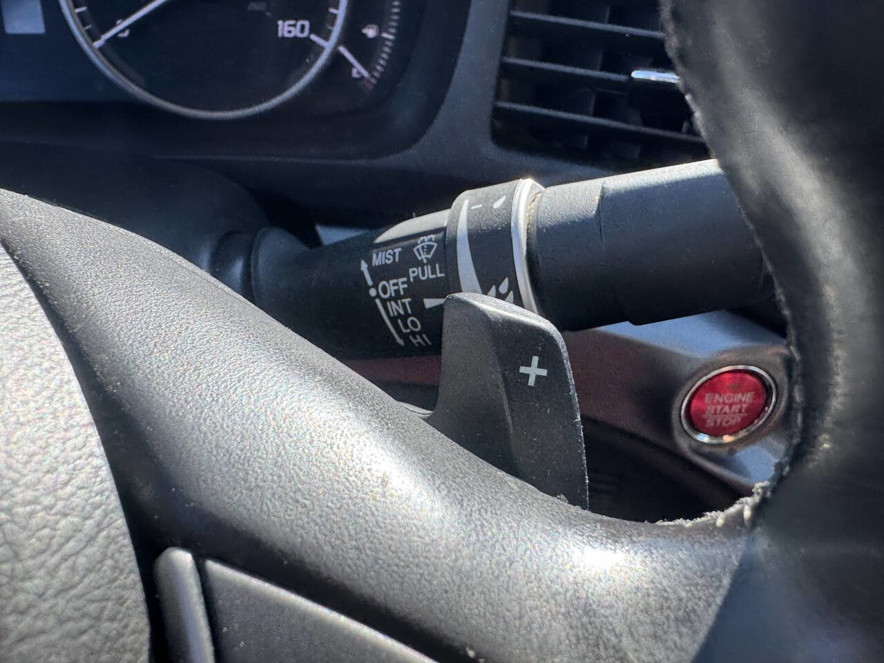 Used 2014 Acura ILX 2.0L w/Premium 4dr Sedan Packa image 20