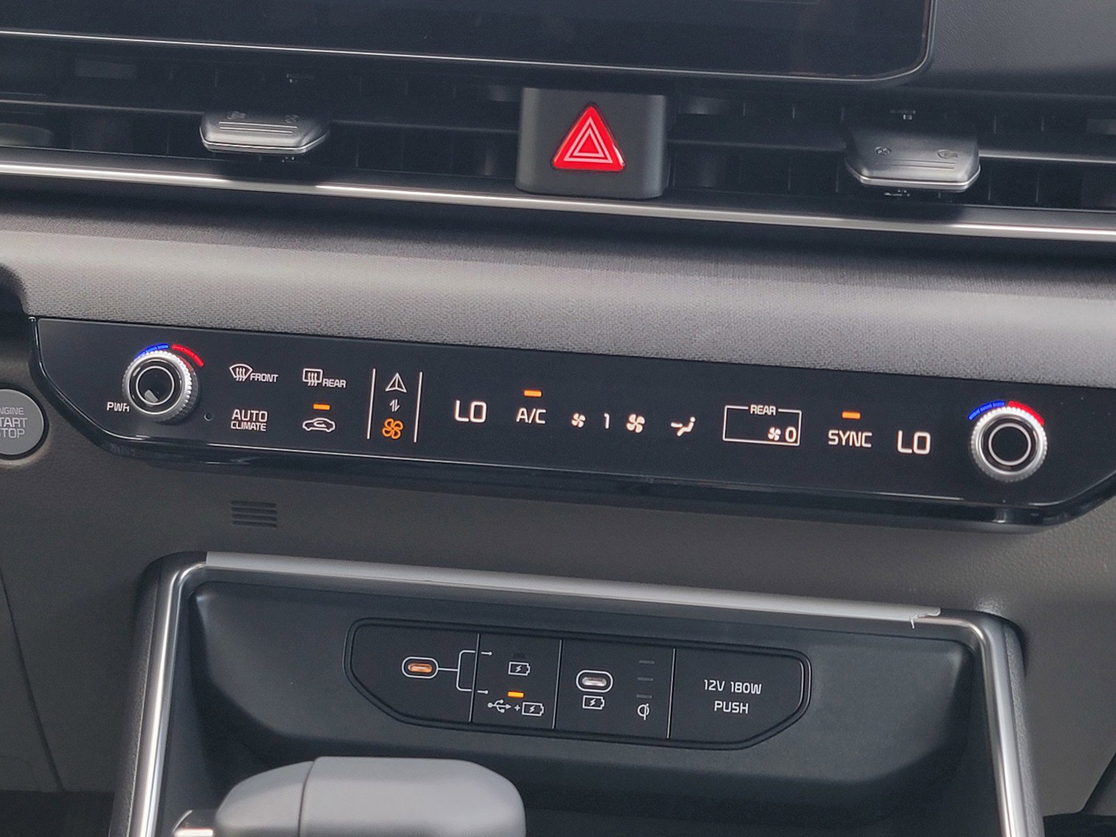 New 2026 Kia Carnival EX image 24