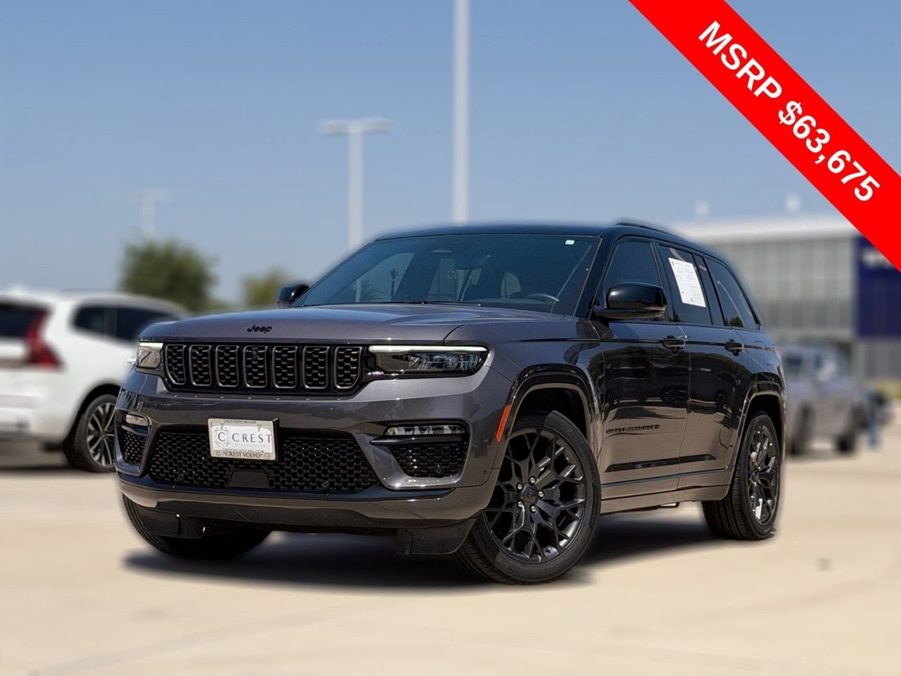 Used 2025 Jeep Grand Cherokee Summit w/ Obsidian Package AWD/4WD image 2