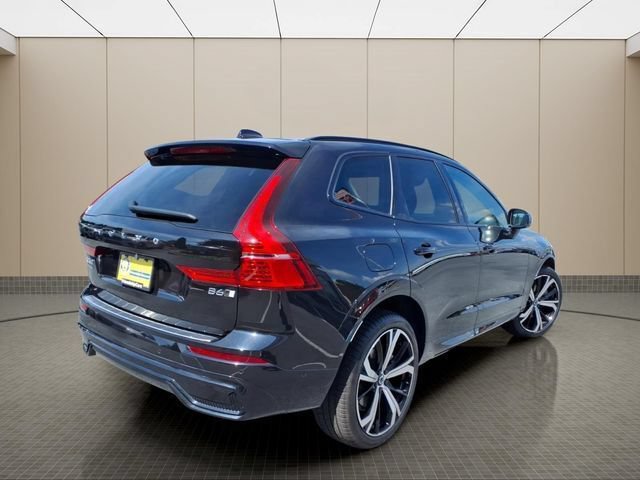 Used 2023 Volvo XC60 B6 Ultimate w/ Protection Package Premier AWD/4WD image 8