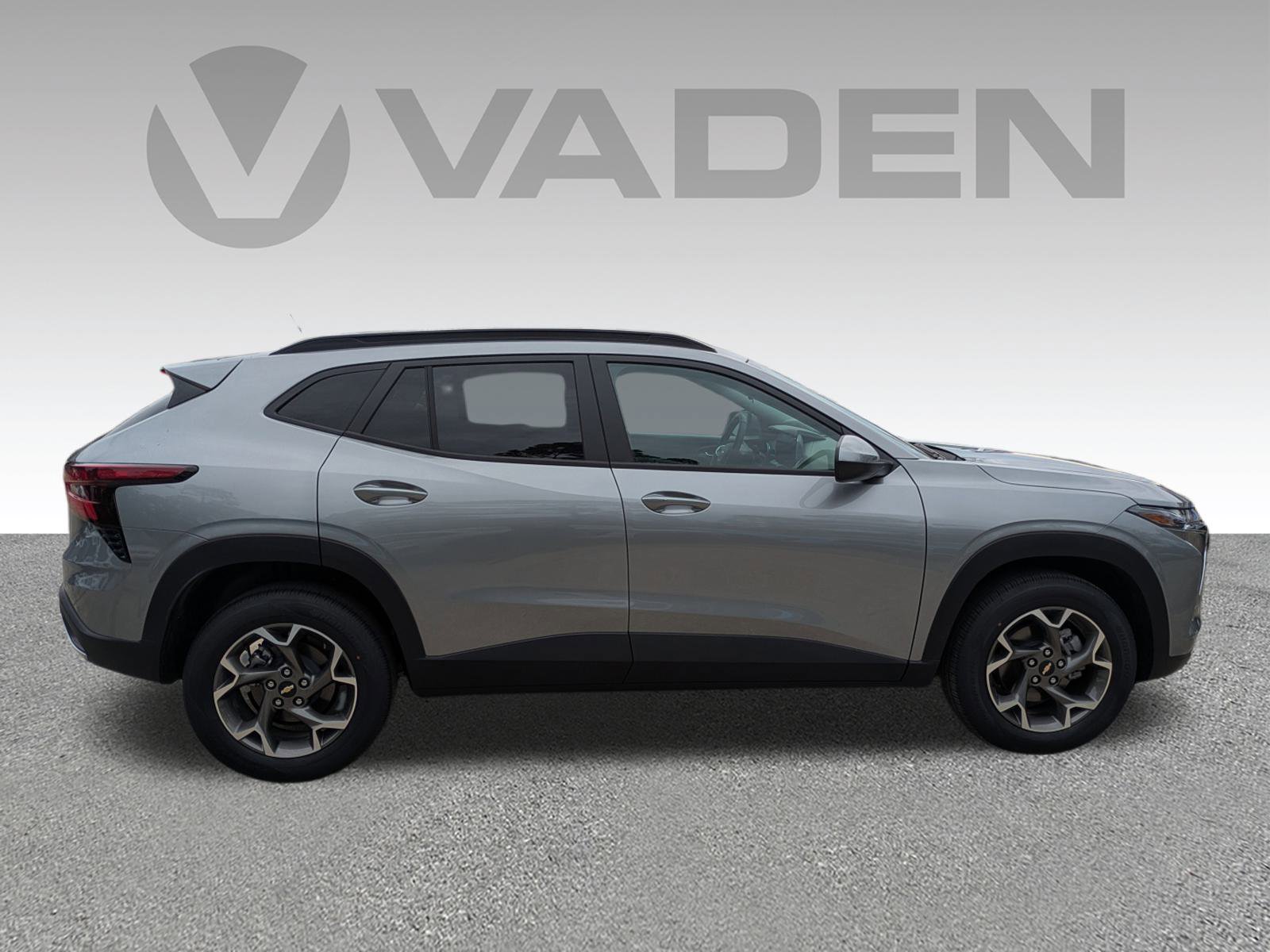 New 2026 Chevrolet Trax LT w/ Driver Confidence Package image 23