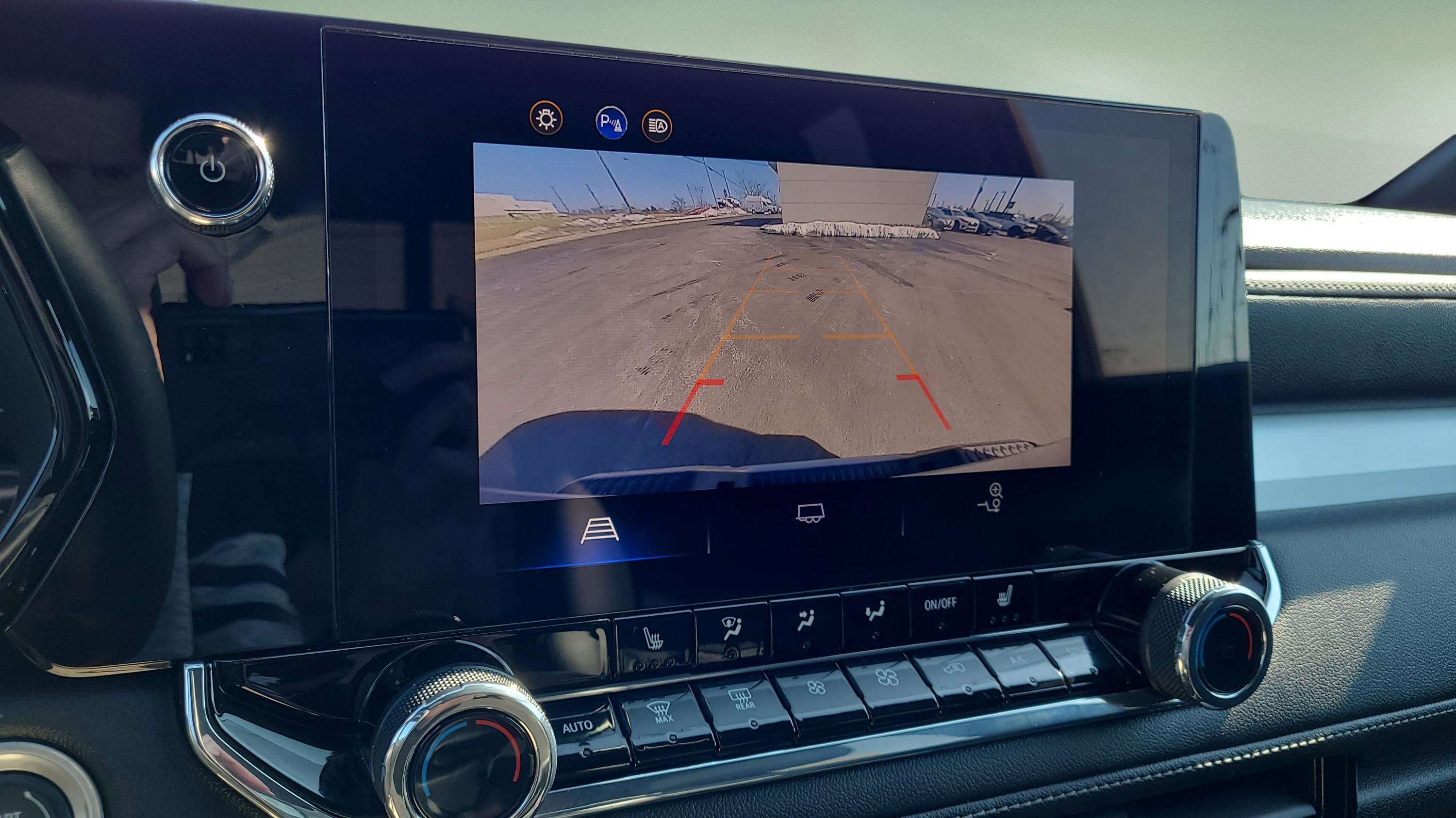 Used 2023 Chevrolet Colorado LT w/ LT Convenience Package III image 21