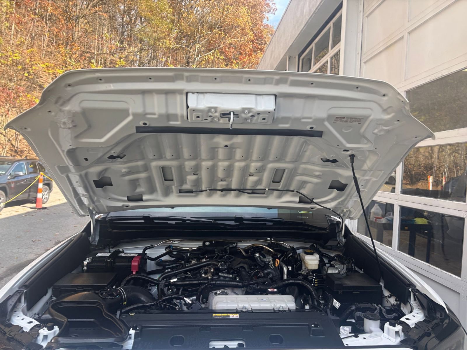 Used 2025 Toyota Tacoma TRD Off-Road image 31