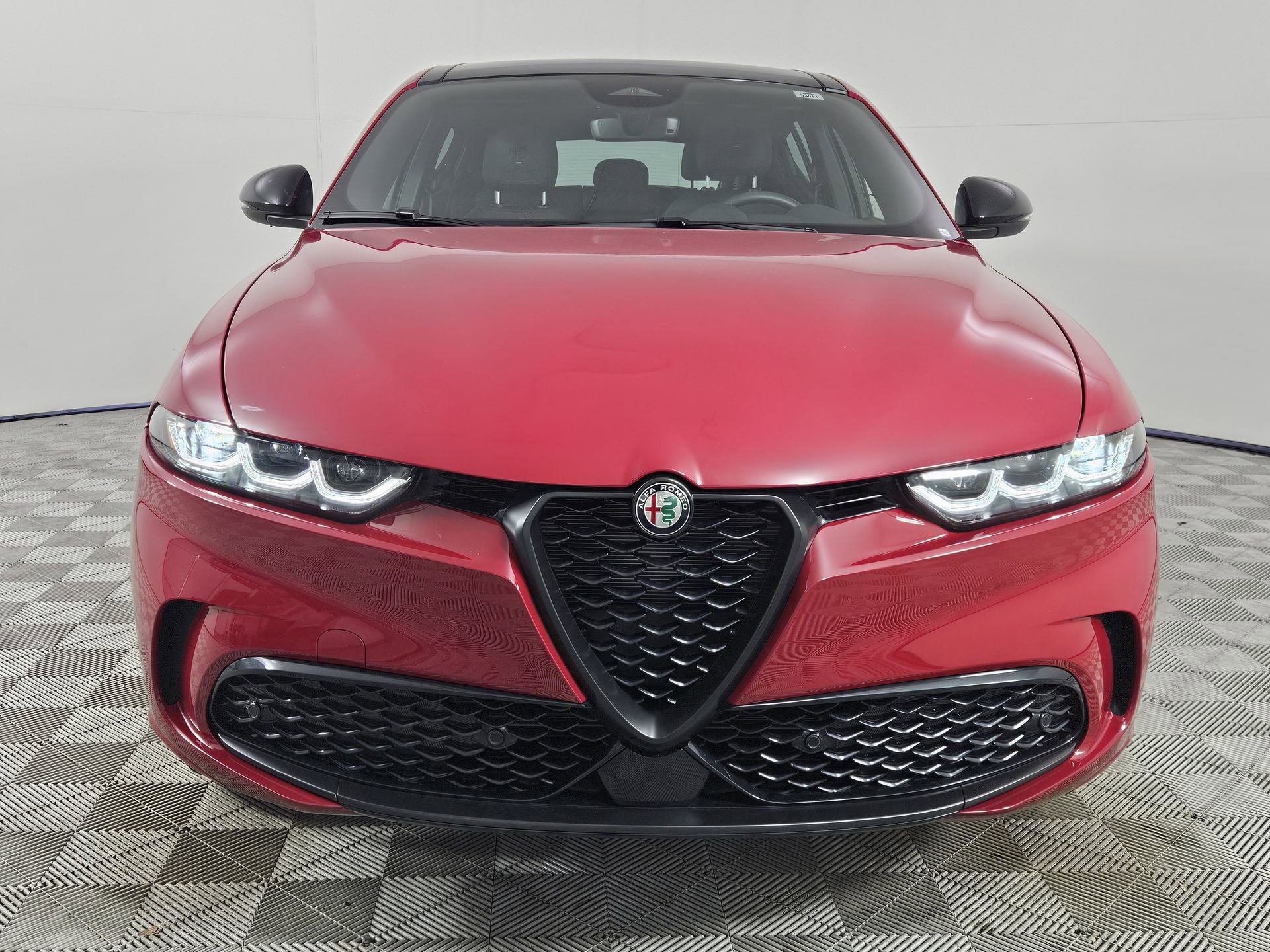Used 2025 Alfa Romeo Tonale Tributo Italiano AWD/4WD image 2
