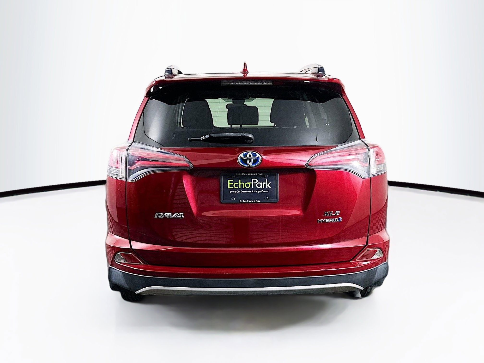 Used 2018 Toyota RAV4 XLE AWD/4WD image 7