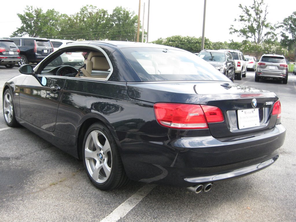 Used 2009 BMW 328i Convertible RWD image 5