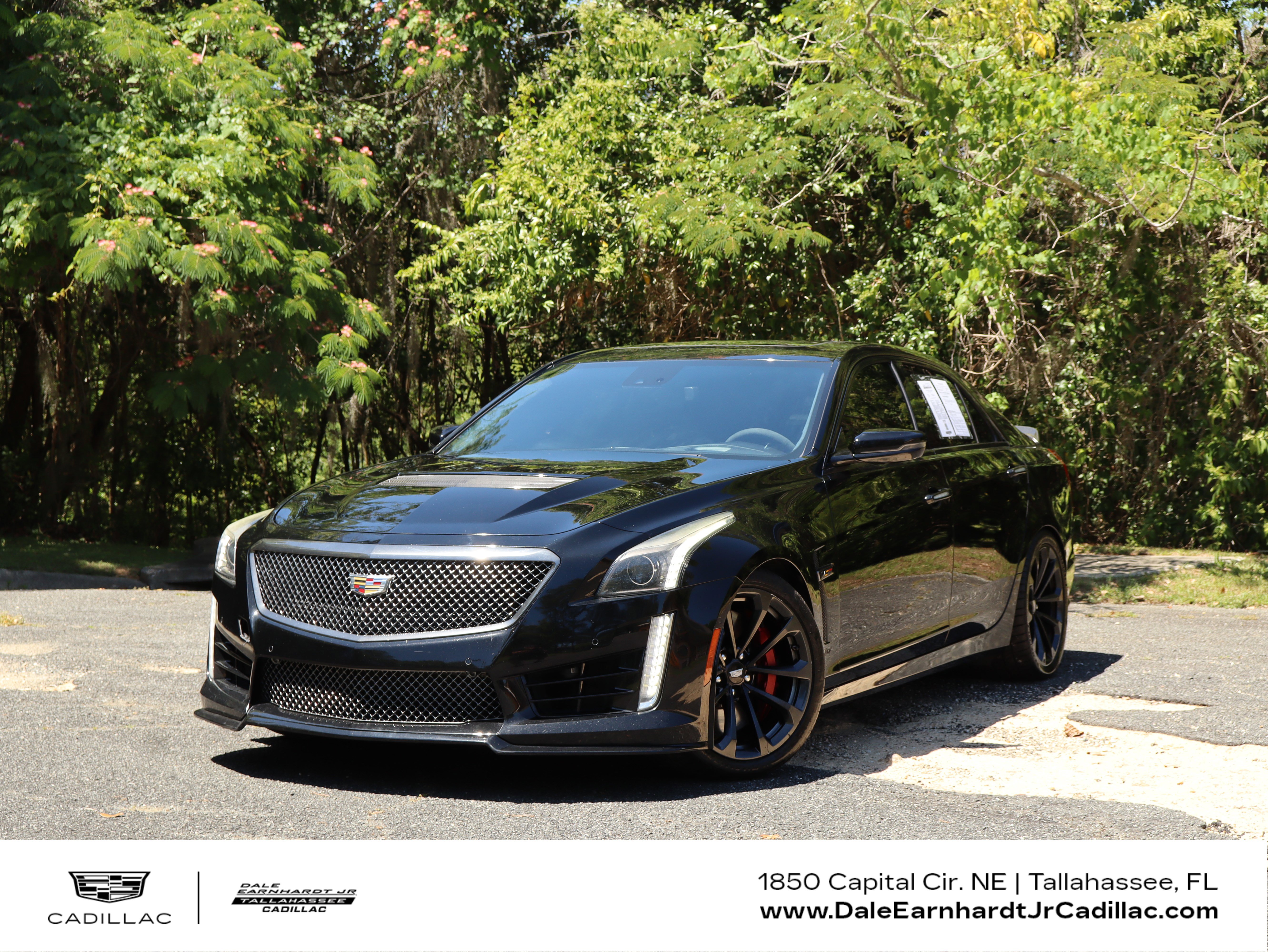 Used 2018 Cadillac CTS V w/ Carbon Fiber Package RWD video 1