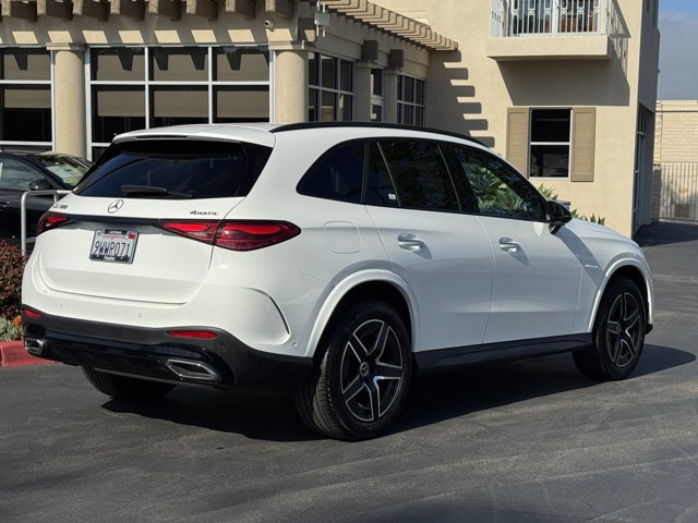 Used 2026 Mercedes-Benz GLC 300 4MATIC image 11