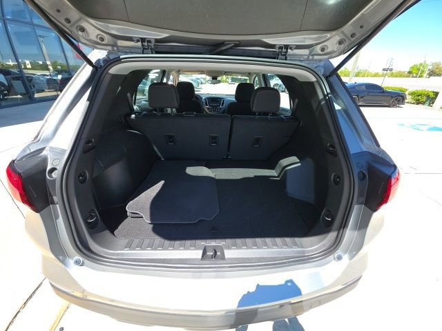 Used 2023 Chevrolet Equinox LS image 26