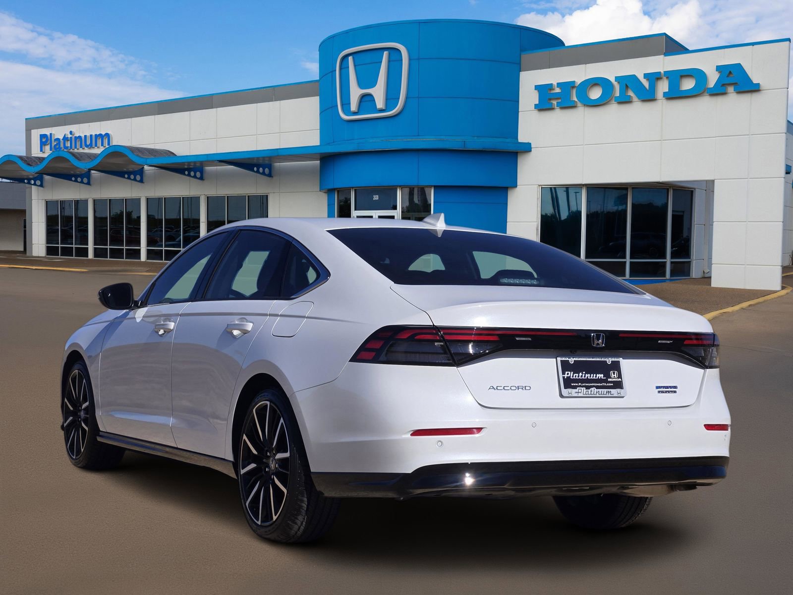 New 2025 Honda Accord Touring image 4