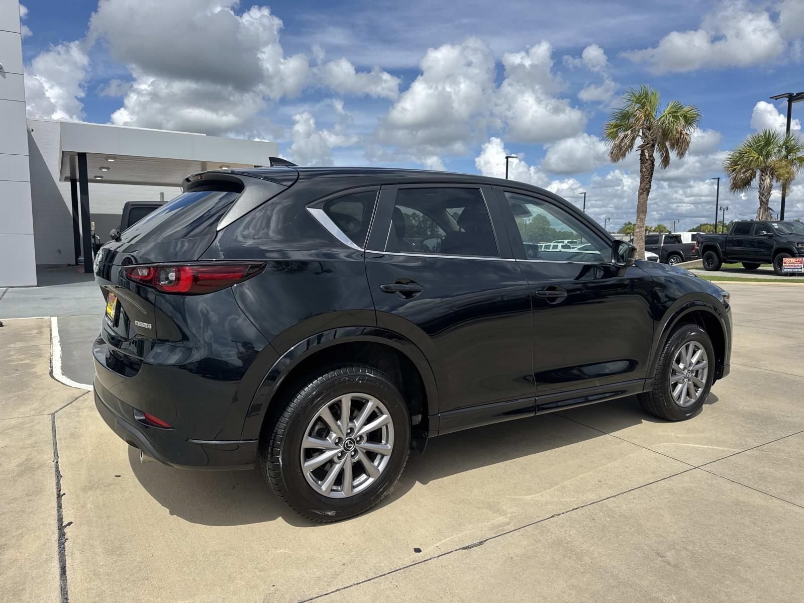 Used 2025 MAZDA CX-5 AWD 2.5 S w/ Preferred Package image 7