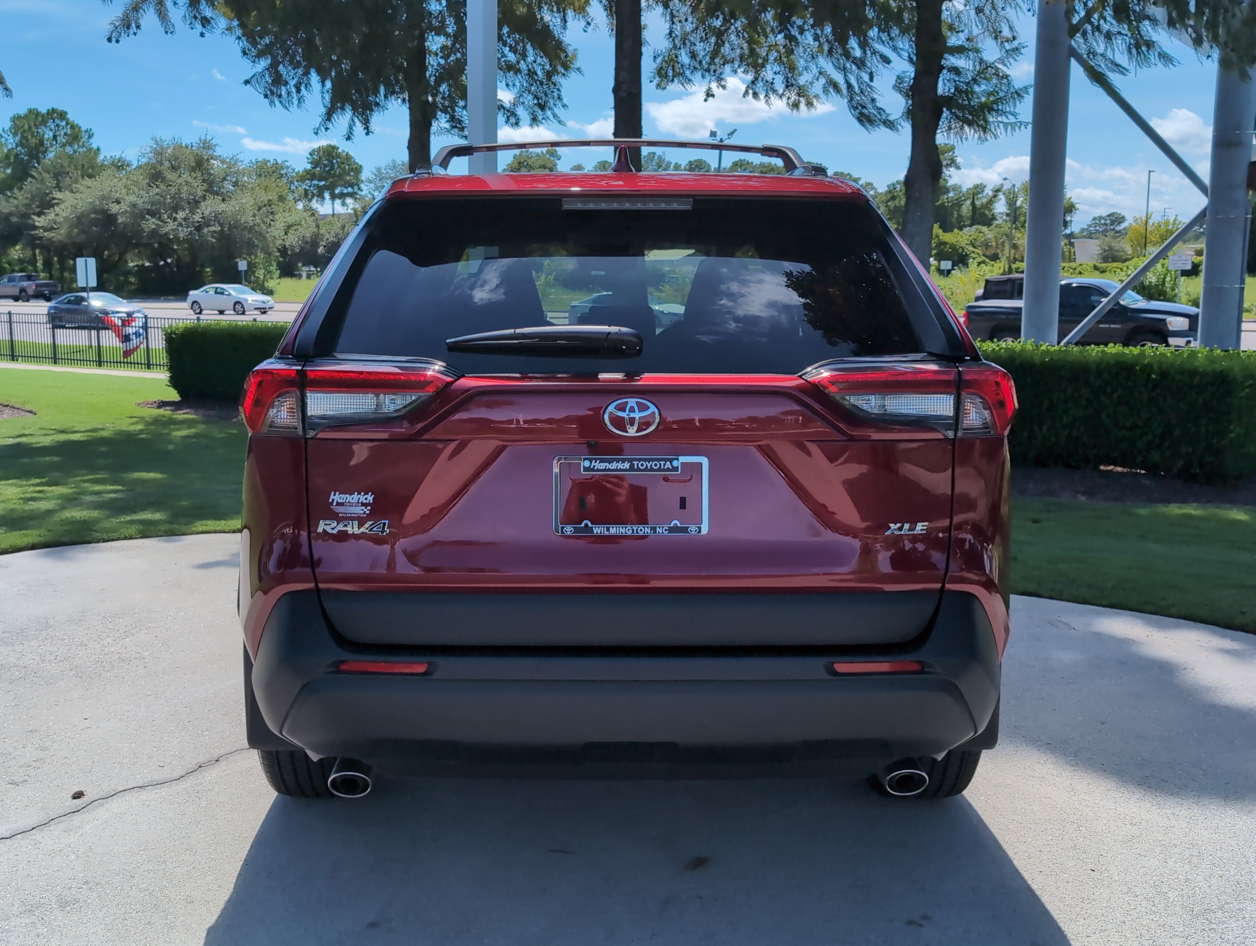 Certified 2025 Toyota RAV4 XLE Premium FWD image 9