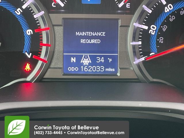 Used 2016 Toyota 4Runner SR5 image 2