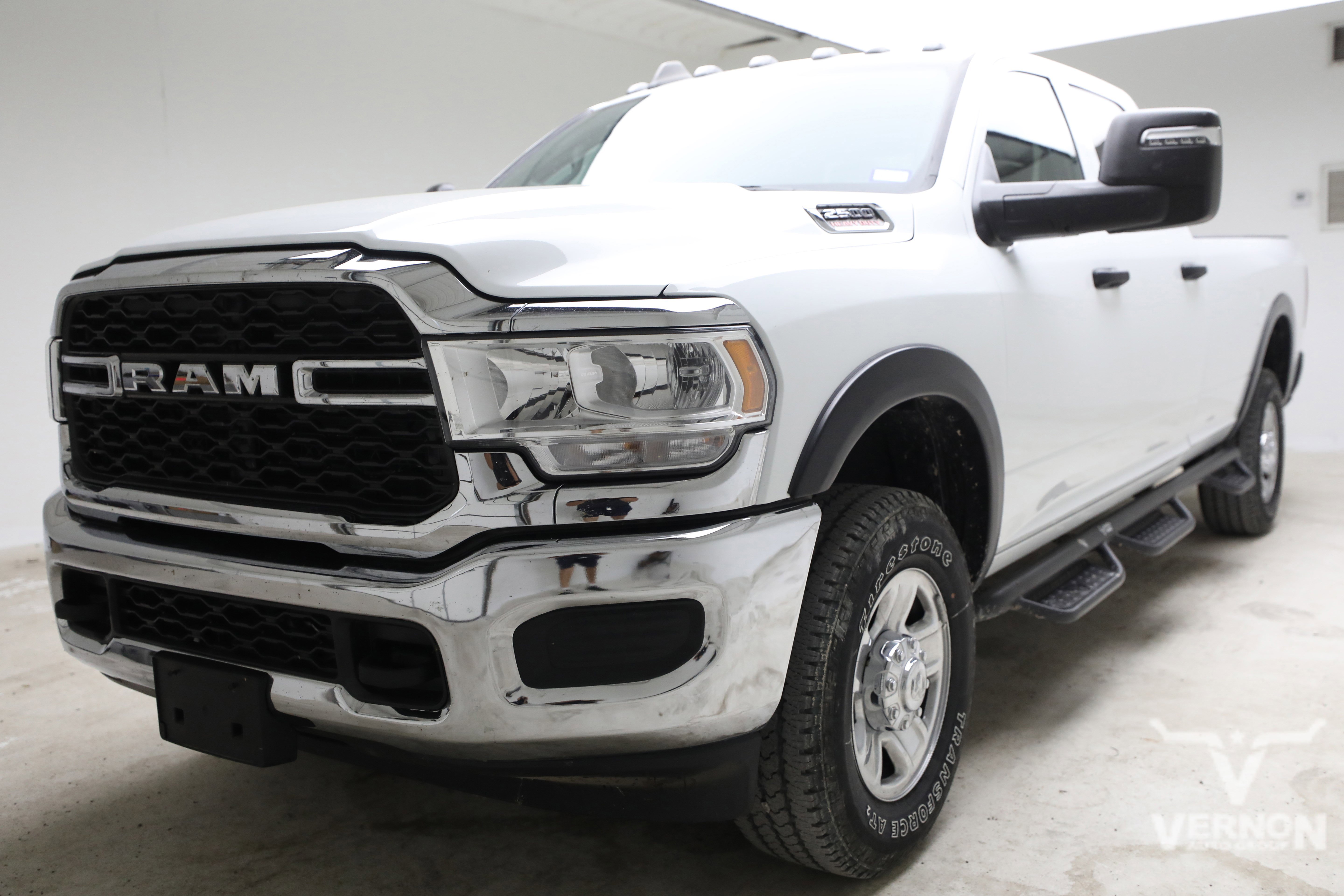 Used 2024 RAM 2500 Tradesman w/ Chrome Appearance Group AWD/4WD image 1