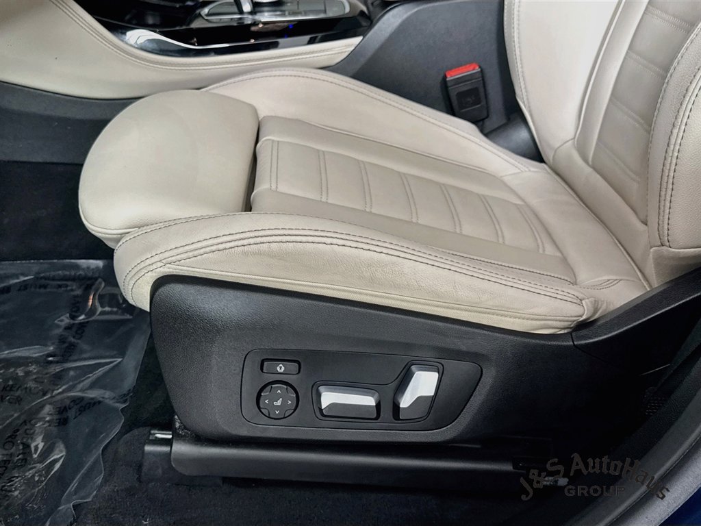 Used 2023 BMW X4 M40i AWD/4WD image 26