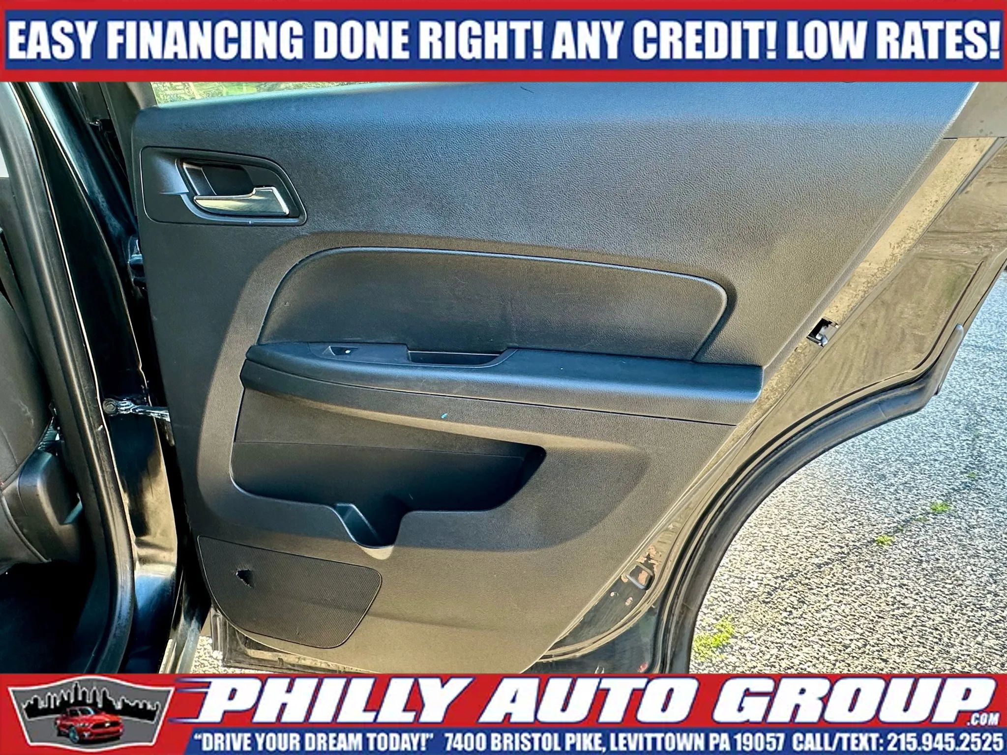 Used 2017 Chevrolet Equinox LT w/ Convenience Package image 16