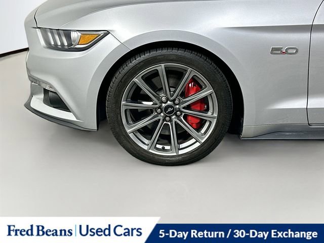 Used 2015 Ford Mustang GT Premium RWD image 27