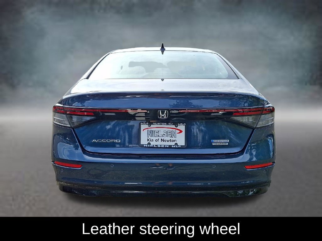 Used 2023 Honda Accord Touring image 6