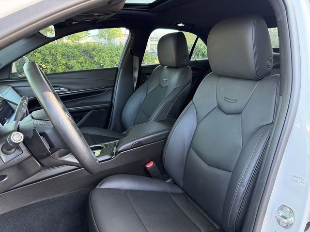 Used 2025 Cadillac CT4 Premium Luxury RWD image 17