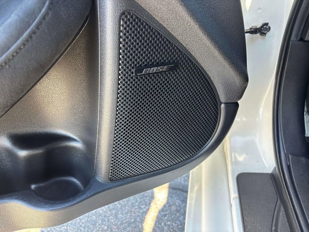 Used 2013 Nissan 370Z Touring w/ Sport Pkg image 10