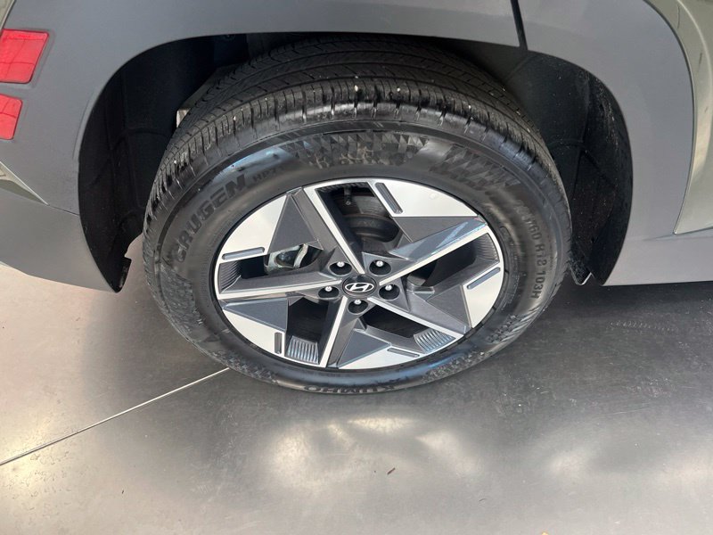 Used 2025 Hyundai Tucson SEL AWD/4WD image 10