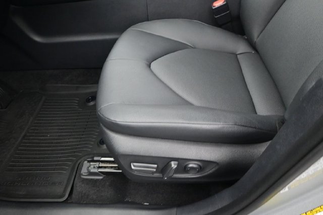 Used 2024 Toyota Grand Highlander FWD image 10