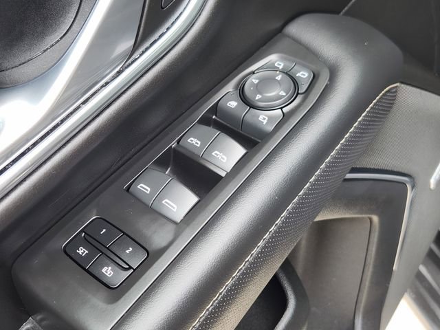 Used 2022 GMC Yukon XL SLT w/ SLT Premium Package AWD/4WD image 22